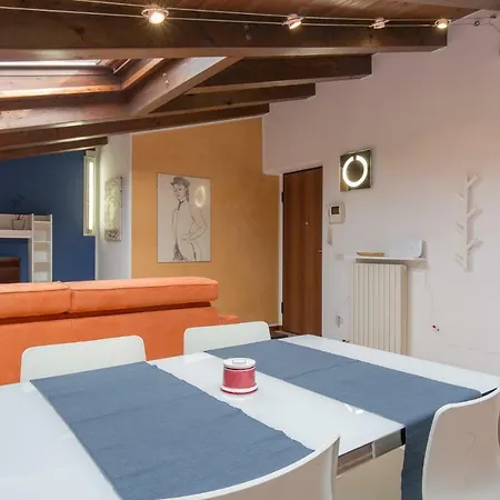 La Mansarda Di Giulietta By Reasy&busy *