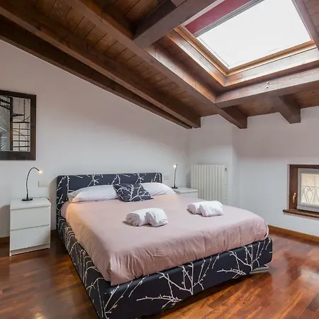 La Mansarda Di Giulietta Apartment *