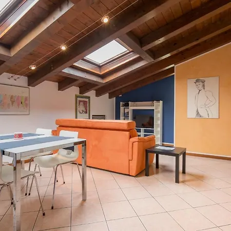 Apartment La Mansarda Di Giulietta Verona